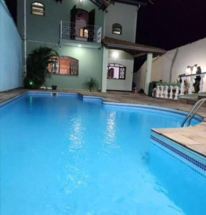Casa Temporada em Jarinu com 4 suítes Closet